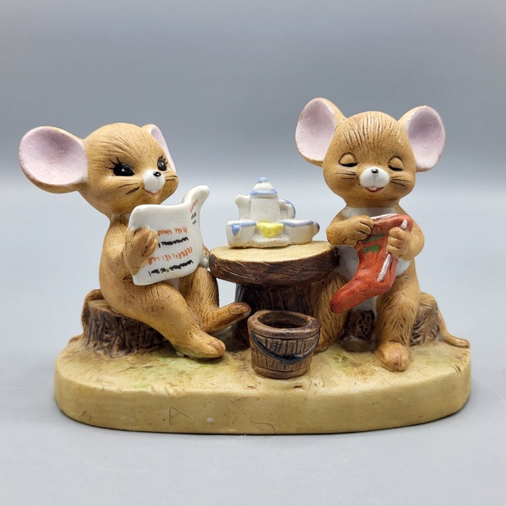 Vintage 1979 Enesco Figurine Two Mice At Tea Reading On Base Ceramic